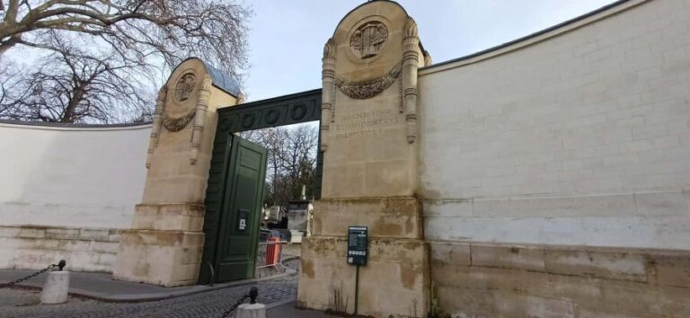 Who Killed Victor ? Escape Game at Père Lachaise Cemetery - The Itinerary: What to Expect