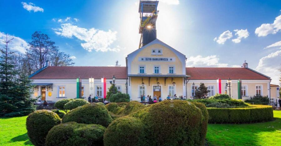 Wieliczka Salt Mine: Guided Tour from Krakow - An In-Depth Look at the Wieliczka Salt Mine Tour