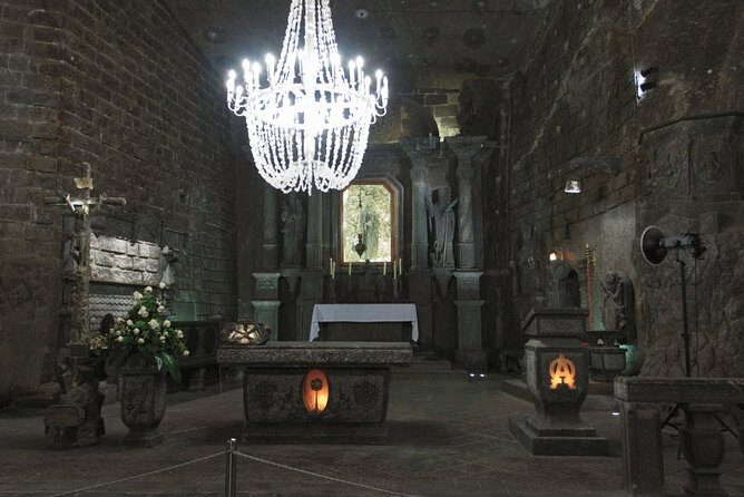 Wieliczka Salt Mine tour - In-Depth Review of the Wieliczka Salt Mine Tour