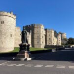 Windsor Castle and Hampton Court Private Car with Driver Guide - FAQs