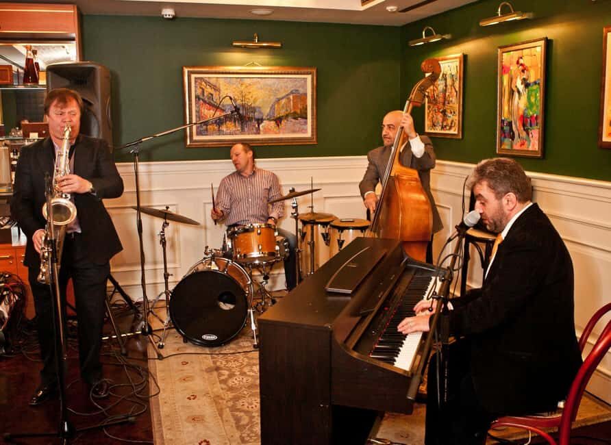 Wine, Jazz and Magic: A Night at Malkhaz Jazz Club - Who Should Consider This Tour?