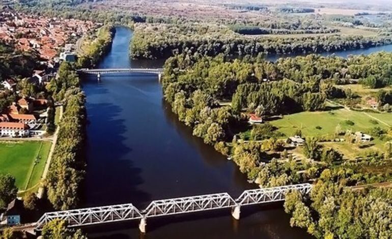 Wine taste in Tokaj Private Day Tour from Budapest - The Itinerary Breakdown