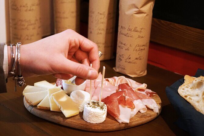 Wine Tasting near Royal Palace of Turin - An In-Depth Look at the Turin Wine Tasting Experience