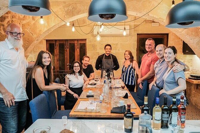 Wine Tasting & Open Kitchen Dinner in 17 Mons Vella - Practical Details & Tips