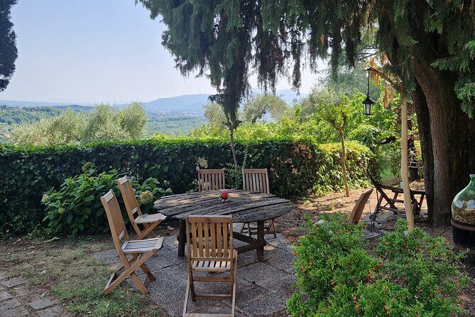 Wine Tour in the Countryside of Lucca with Lunch - with Minivan - The Value of This Experience