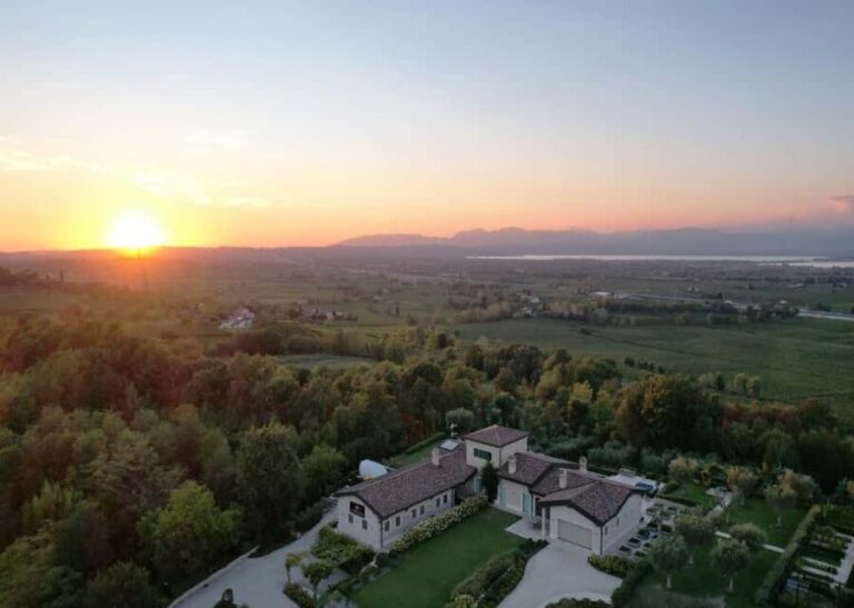 Winery tasting: tour with tasting on the estate. - Who Would Love This Tour?