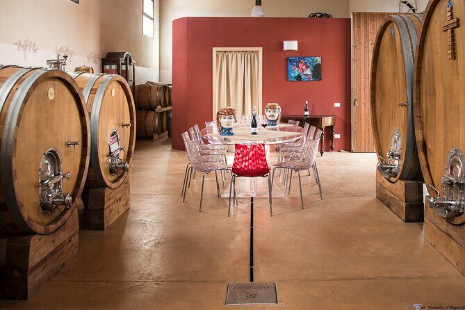 Wines and typical products in the lands of Frederick II - Practical Details and Value