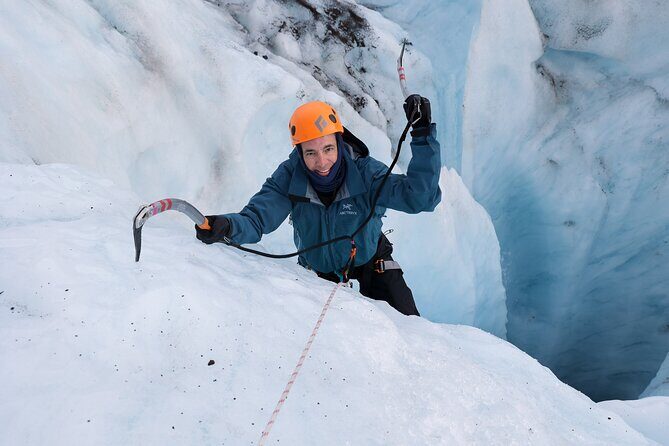 Winter Ice Cave + Climbing Private Photoshoot - 20 Shot Package - FAQ