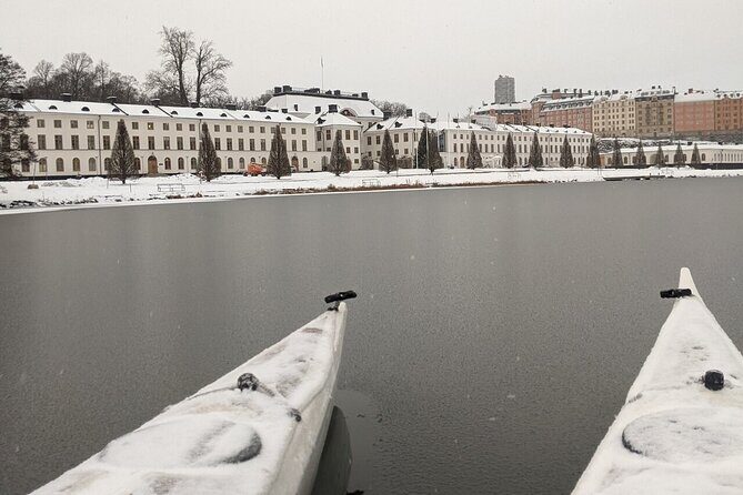 Winter Kayak Tour in Stockholm City (Dry Suit Kayaking) - FAQs