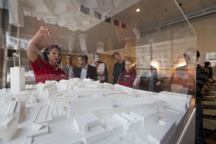Winterthur: Guided Tour of the Sulzerareal District - An Honest Look at the Sulzerareal Guided Tour