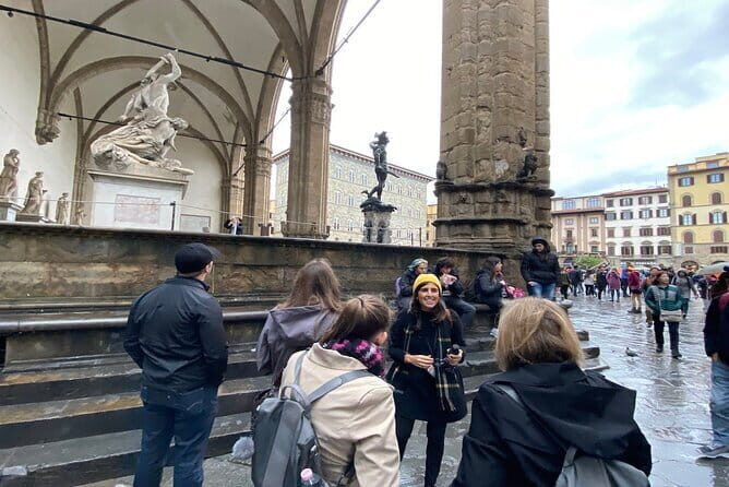 Women of Florence Walking Tour with City Highlights and Medici Chapel - Authentic Experiences Through Guided Storytelling