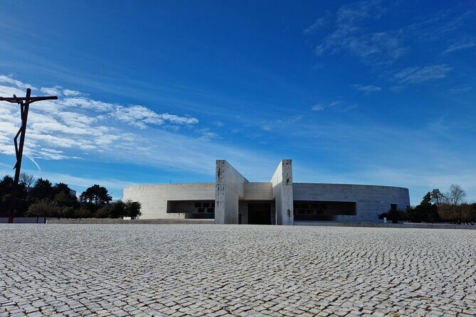 Wonderful Private Half-day tour in Fátima - What’s Included and What to Expect