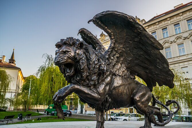 World War II History Tour of Prague's Old Town - Practical Details and Experience Quality