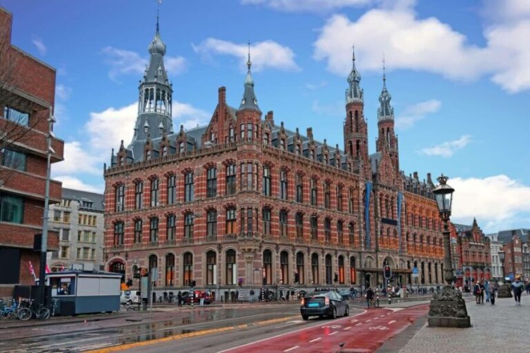 World War II in Amsterdam Private Guided Tour - A Detailed Look at This WWII Tour in Amsterdam