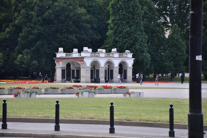 World War II Warsaw Private Tour with Military Cemetery - The Sum Up