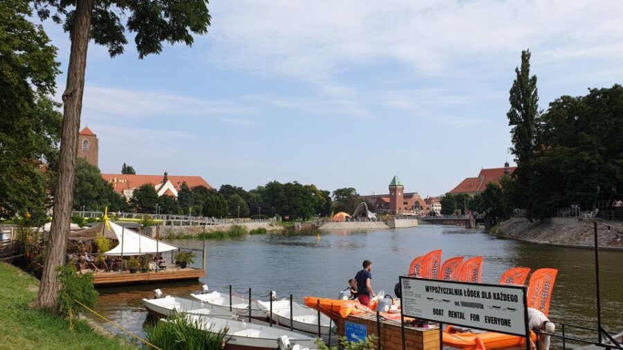 Wrocaw City Tour with Gondola or Boat Ride - The Experience: What You Can Expect