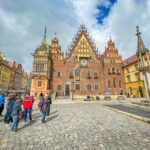 Wrocaw: Old Town and Ostrów Tumski Walking Tour in English - Who Will Love This Tour?
