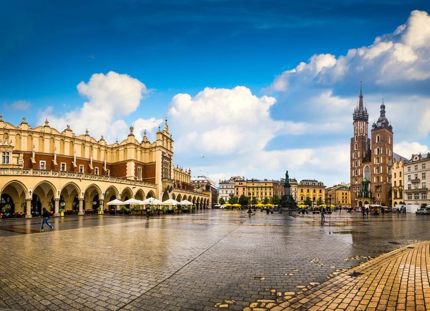Wroclaw: Full Day Trip to Krakow - Exploring Krakow: A Deep Dive into the Experience