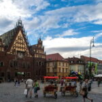 Wroclaw: Old Town, Ostrów Tumski, and Dwarves Guided Tour - The Experience from a Traveler’s Perspective