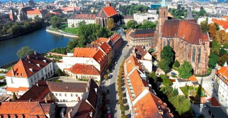 Wroclaw Private Old Town Guided Walking Tour - What Makes This Tour Stand Out?