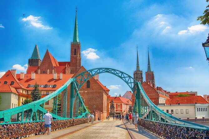 Wroclaw: Skip the Line Panorama Raclawicka and Ostrow Tumski Guided Tour - Who Will Love This Tour?