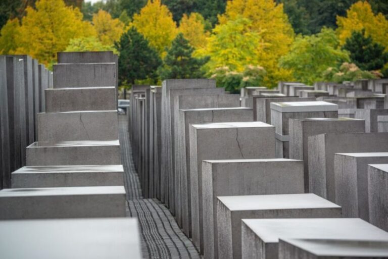 WWII History in Berlin Private Tour & German-Russian Museum - A Detailed Look at the WWII in Berlin Tour