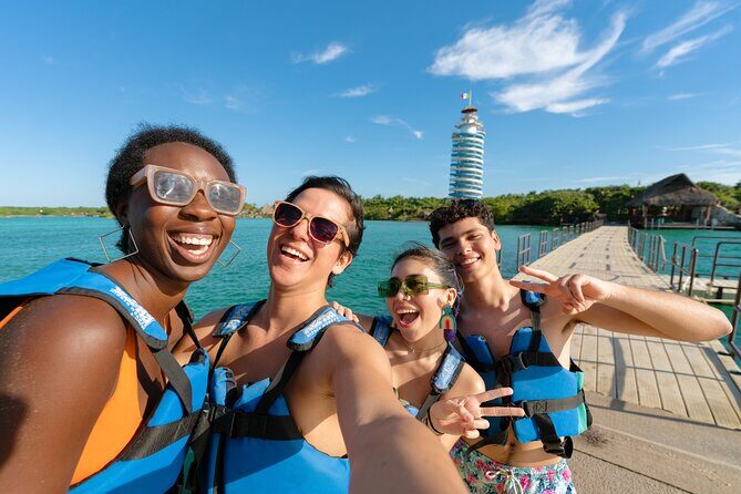 Xel-Ha Tickets with Transportation included - A Detailed Review of the Xel-Há Experience