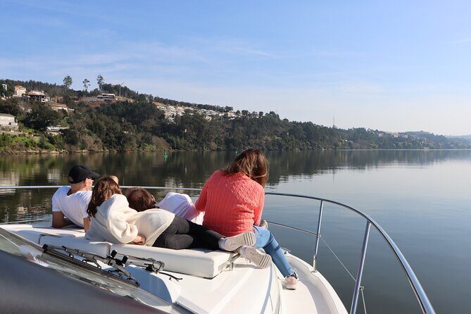 Yacht Cruise Excursion to 6 Bridges on the Douro - Who Should Consider This Tour?