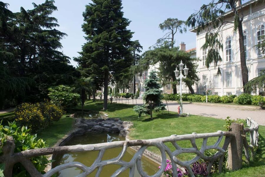 Yildiz Palace Skip the Ticket Line Entry & Audio Guide - Who Will Love This Experience?