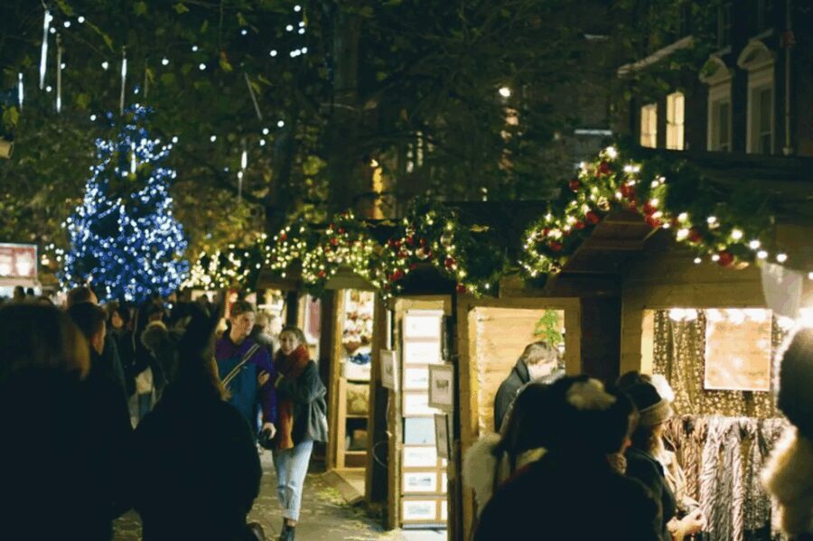 York: Christmas Market and City Highlights Walking Tour - Who Should Consider This Tour?