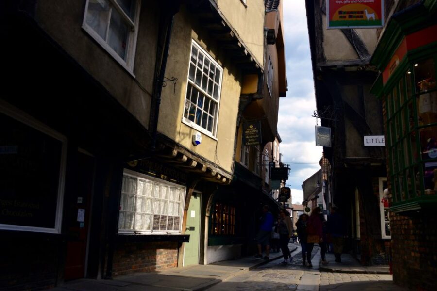 York: City Highlights Small Group Walking Tour - Key Points to Remember