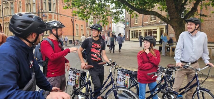 York: Guided eBike city Tour with fun historical facts - A detailed look at what to expect on the York e-bike tour