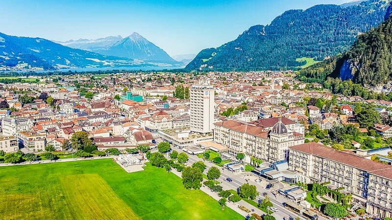 Zurich: Day Trip to Grindelwald, Interlaken & Lauterbrunnen - Who Should Consider this Tour?