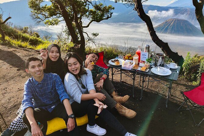 1 Day - Bromo Sunrise Romantic Breakfast // 00.30 - 13.00 - The Practical Side: What’s Included and What’s Not