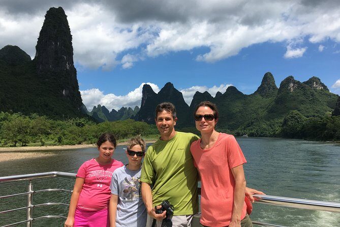 1 Day Private Tour: Li River Cruise from Guilin & Yangshuo Biking