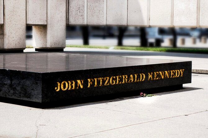 1-Hour JFK Assassination Walking Tour - A Deep Dive into the 1-Hour JFK Assassination Walking Tour