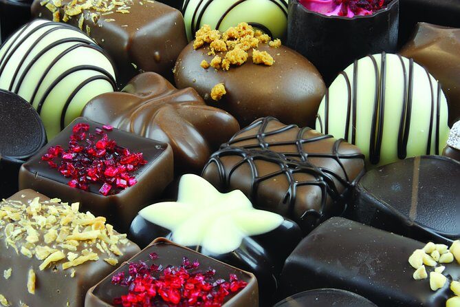 #1 Sonoma Walking Food, Wine & History Tour (Public Tours) - An In-Depth Look at the Sonoma Walking Food, Wine & History Tour