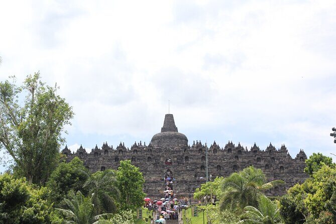 2-Day Java Tour from Bali Including Yogyakarta and Borobudur Temple - Frequently Asked Questions