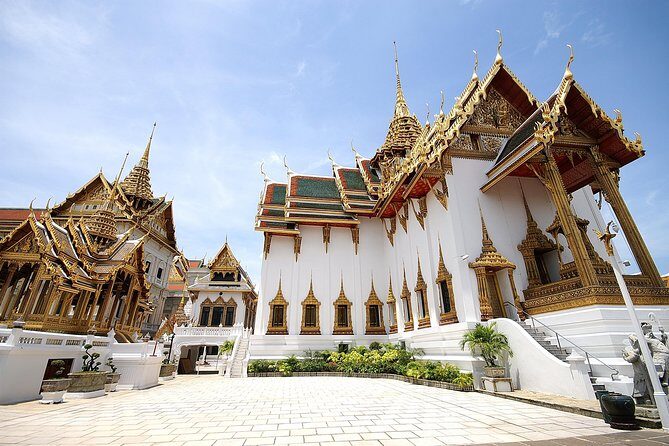 2 Day Private Car with Driver from Laem Chabang to Bangkok & Damnoen Saduak - The Sum Up