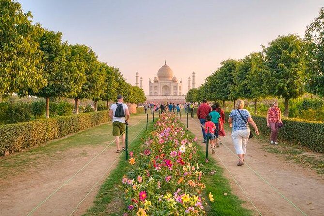 2-Days Private Taj Mahal Sunrise Tour from Mumbai by Round Trip Flights - Authentic Traveler Feedback