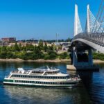 2-hour Champagne Brunch Cruise on Willamette River - Who Would Love This Experience?