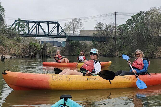 2-Hour Downtown Houston Skyline Paddleboard and Kayak Rentals - Exploring Houston from the Water: A Detailed Review