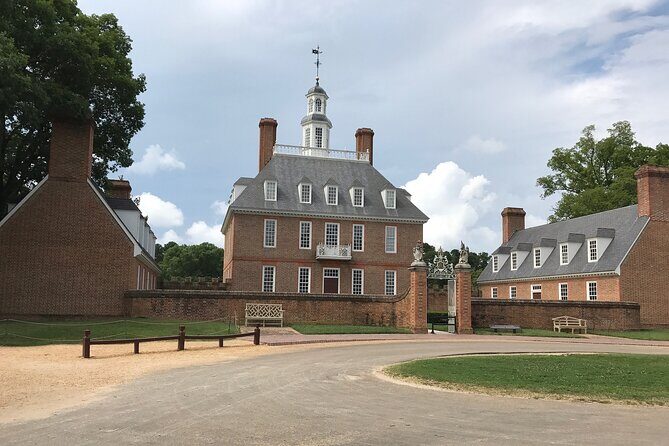 2-Hour Private Guided The best of Williamsburg Walking Tour - In-Depth Look at the Itinerary