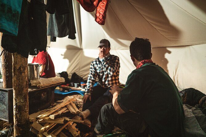 24h Winter Camping Experience - From Ottawa & Gatineau - The Balance of Value and Experience