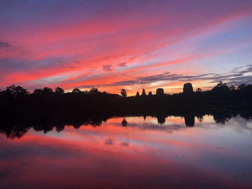 3-Day Exploring Angkor Wat & Siem Reap Highlights Tour. - Day 3: Living Cambodia and Reflection