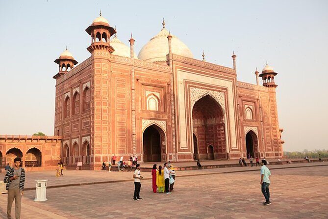 3-Day Private Golden Triangle Tour in Delhi, Agra, and Jaipur - Transportation and Guides: What Makes the Difference?