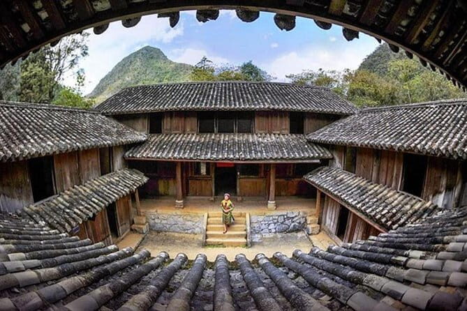 3-Day Private Ha Giang Loop Car Tour: Scenic Adventure from Hanoi - Day 2: Traversing the Majestic Ma Pi Leng and Tu San Canyon