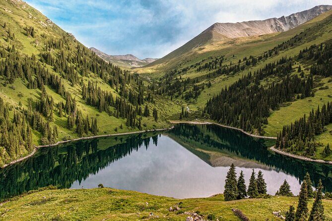 3-Day Private Horseback Riding and Hiking Tour in Kolsay - The Itinerary: What to Expect from Each Day