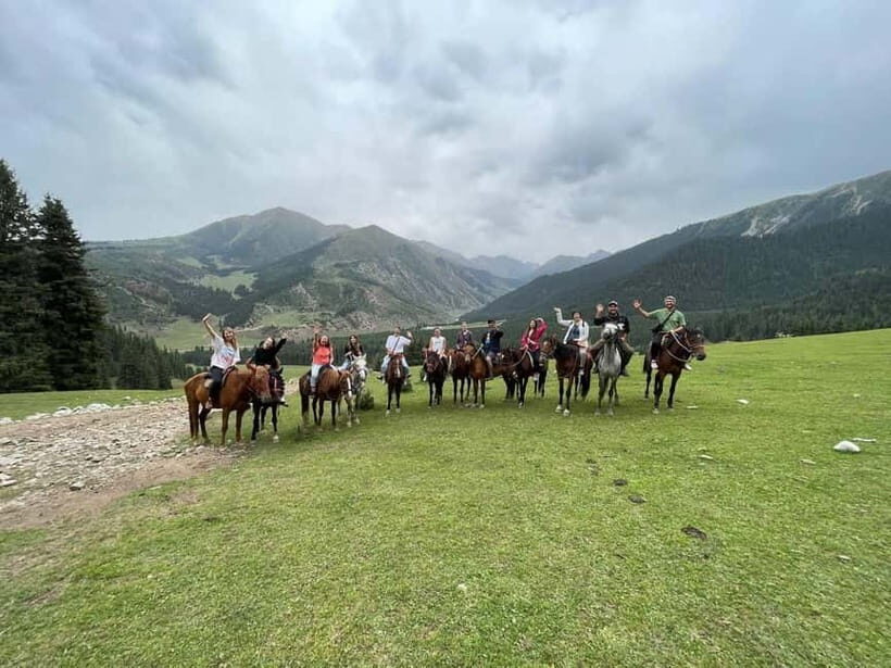 3-Days Tour Around Issyk Kul Lake, Canyons & Stay in Valleys - Exploring the Itinerary in Detail