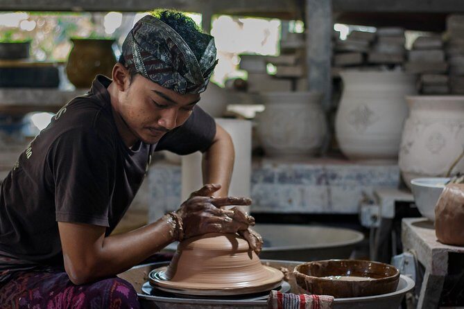3 Hours Wheel Throwing Basic Ceramic Class - The Sum Up